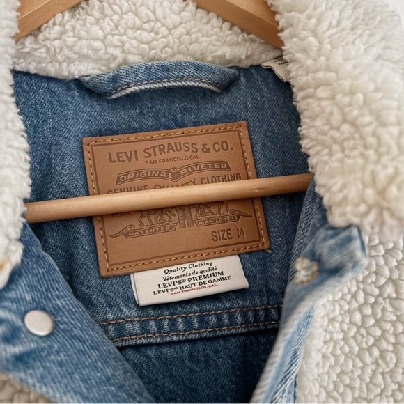 Levi’s Premium Sherpa Panel Trucker Denim Jacket Medium Blue Wash Size M - Picture 9 of 11